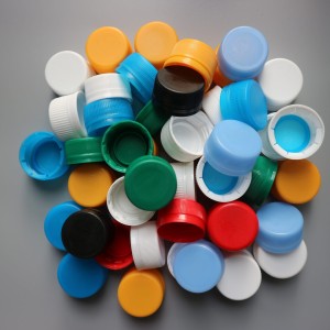MỘT SỐ LOẠI NẮP NHỰA PHỔ BIẾN HIỆN NAY